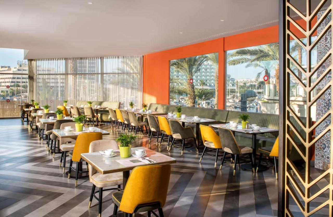 Vert Hotel Eilat Exterior foto The restaurant